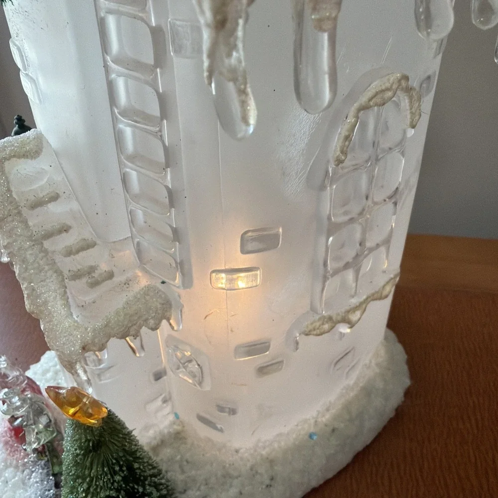 Vintage Christmas Light Up Church Plastic‎ Crystal Look WORKS 1980s 13
